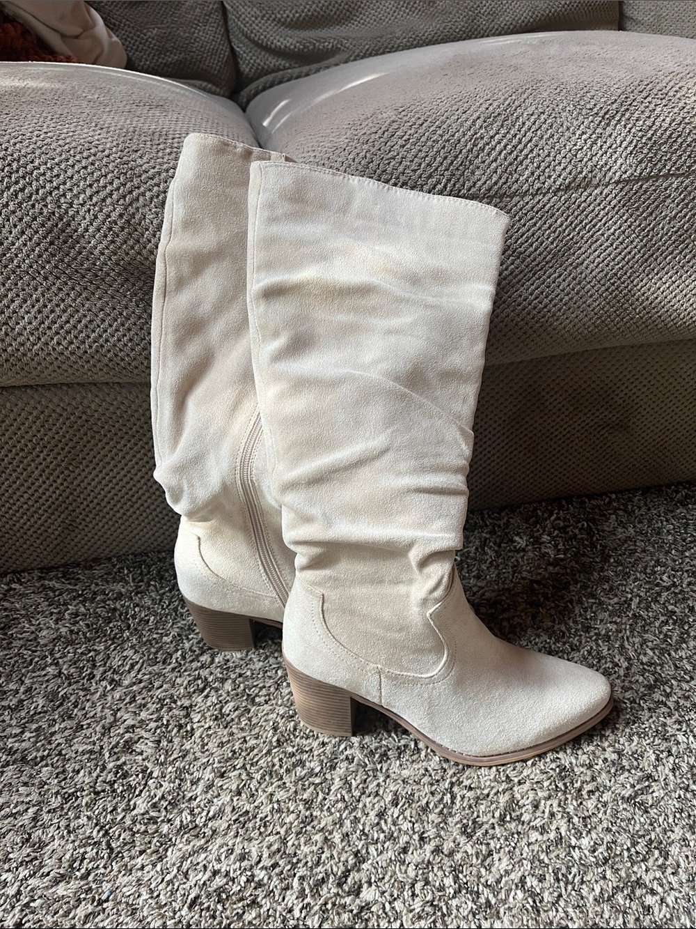 Cream Mid-Calf Western-Style Women's Boots